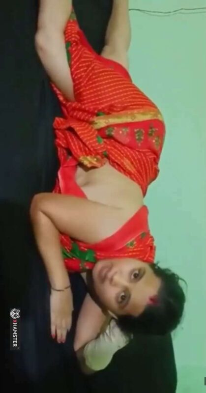 Thumbnail No 1 from Bhabhi In Saree Fucked By Hubby Desi Viral Mms Video.
