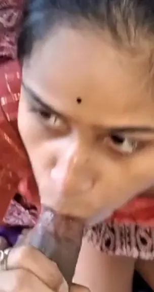 Bhabhi Ki Geeli Chut Mein Lover Ka Lund