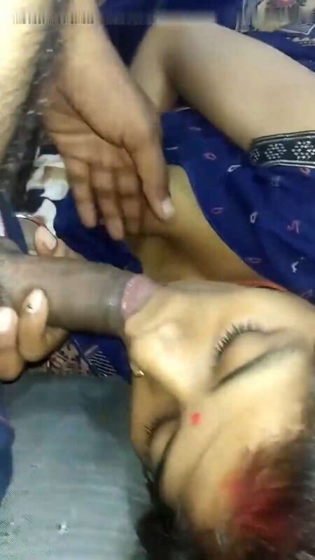 Thumbnail No 6 from Bhabhi Mouth Fucking With Boobs Show Viral Incest Video.