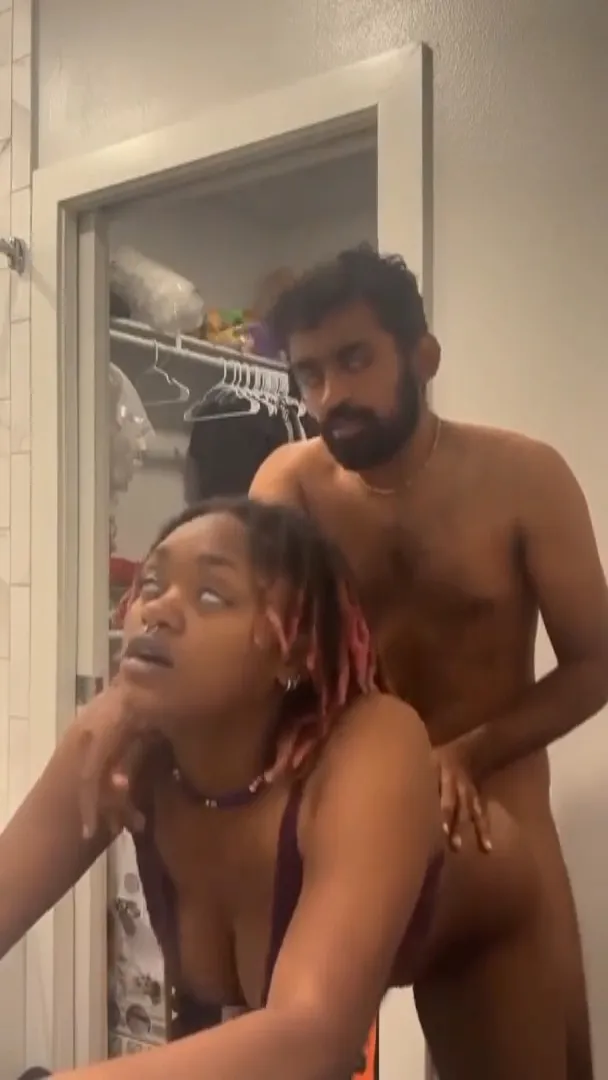 Bina Ruke GF Ki Chut Mein Sara Pani Chhoda
