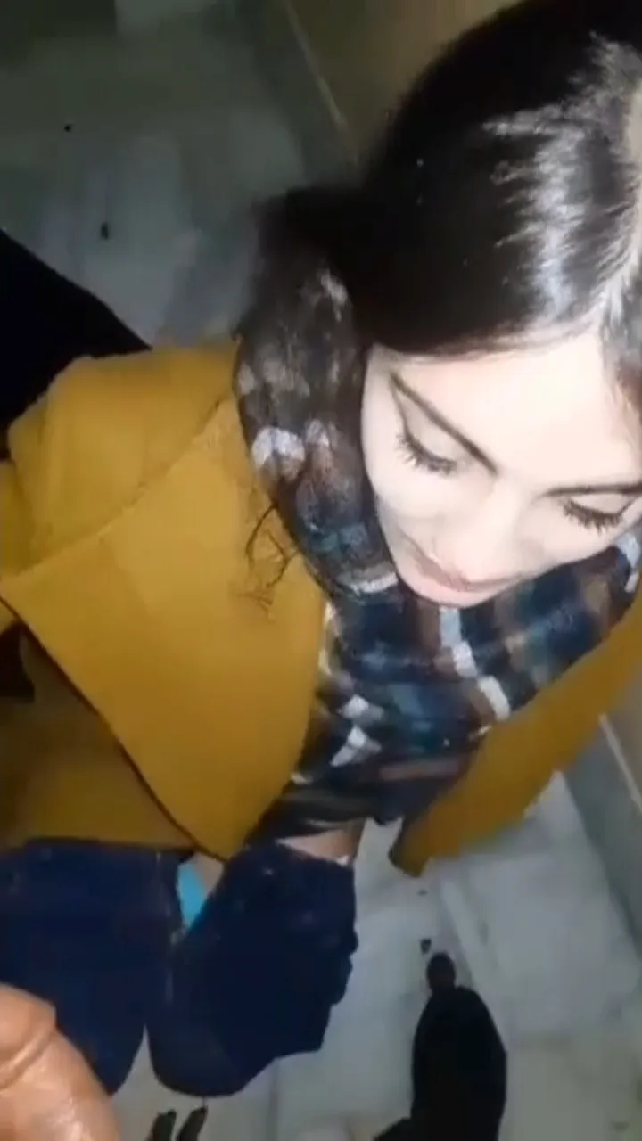 Blowjob Ke Baad Girlfriend Ki Doggy Style Mein Chudai