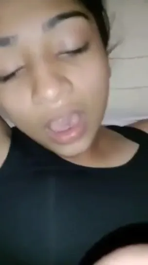 Chudai Ke Waqt Sexy Expression Deti Hui Srilankan Gf