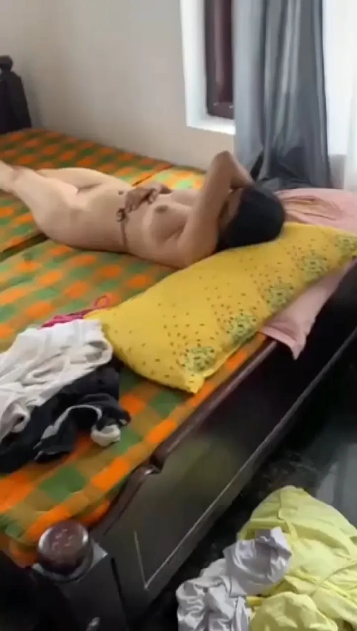 Chut Me Ungli Kiya Chata Chusa Aur Choda