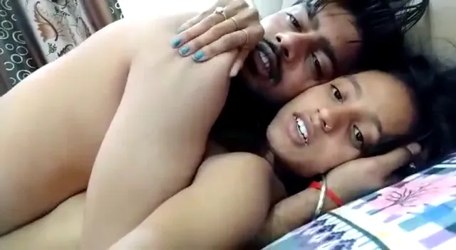 Cute Gf Ki Chudai Hindi Sexy Awaz Ke Sath