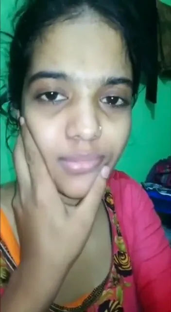 Cute Ladki Ko Uske Makan Malik ne Choda