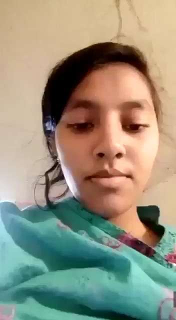 Dehati Girl Showing Boobs And Pussy Viral MMS