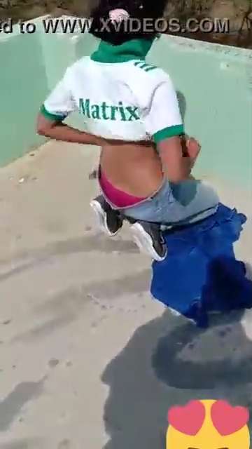 Desi Lovers Caught Fucking In The Outdoor MMS Video