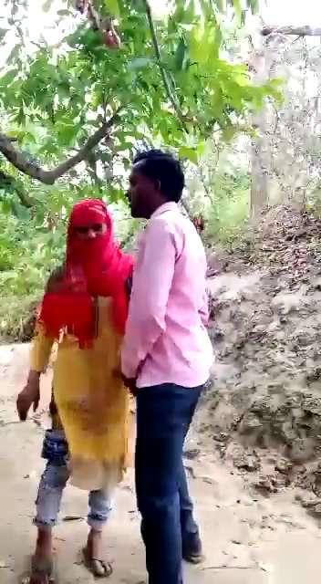 Super Sexy Desi MMS Outdoor Sex Video