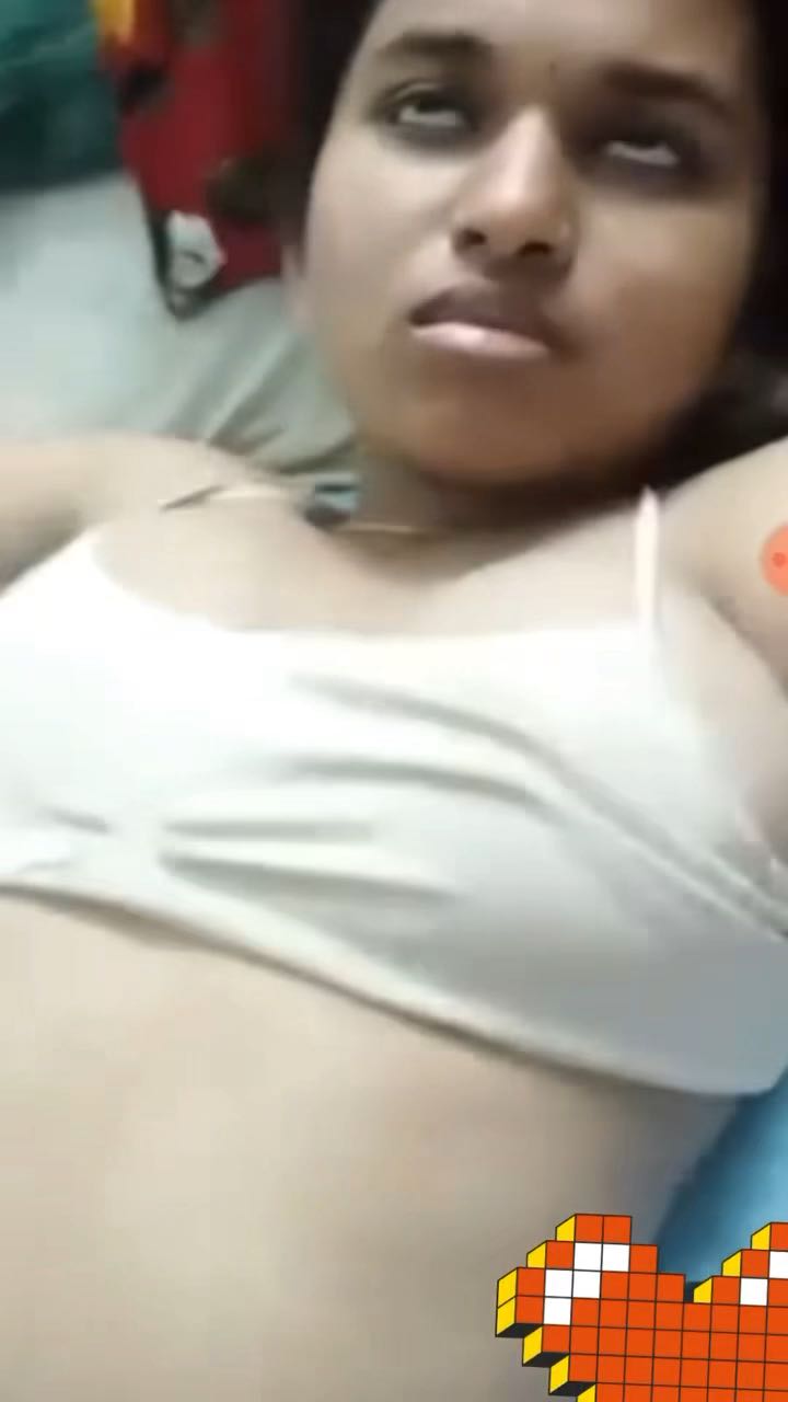 Angry Tamil GF Showing Boobs on Video Call