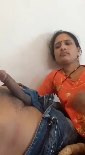Devar Ke Mote Lund Ko Bhabhi Ne Apne Munh Mein Liya
