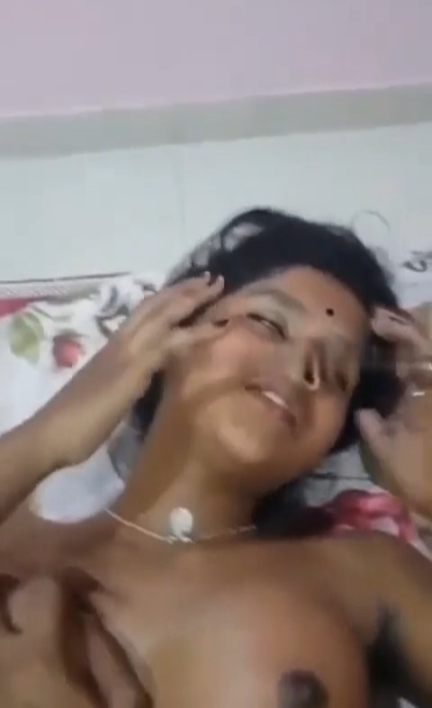 Ladki Ko Missionary Position Mein Zor Se Choda