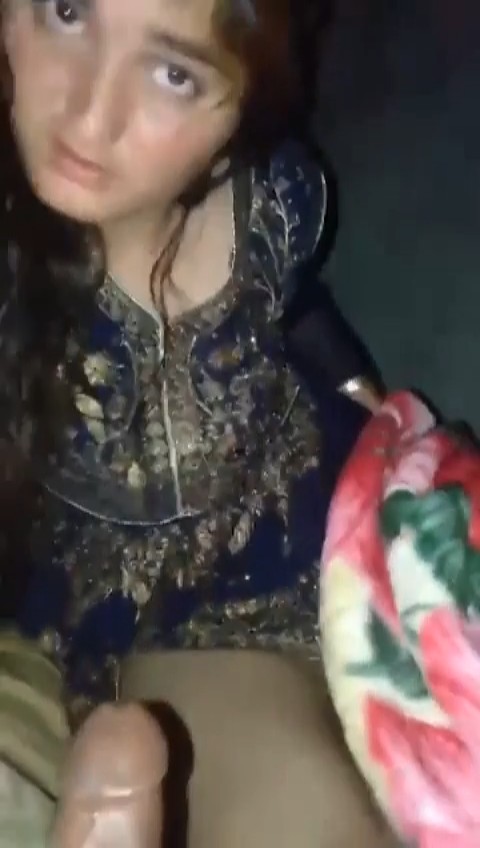 Patni Ki Chusai Se Pati Ki Tangein Akad Gayi
